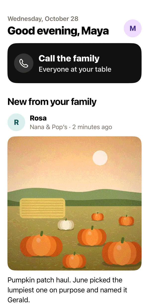 Simple mode with a big Call the family button.